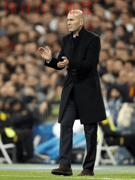 不满被换下!皇马1.5亿巨星气炸 摊手抱怨+无视主帅径直回更衣室 不满被换下!皇马1.5亿巨星气炸 摊手抱怨+无视主帅径直回更衣室