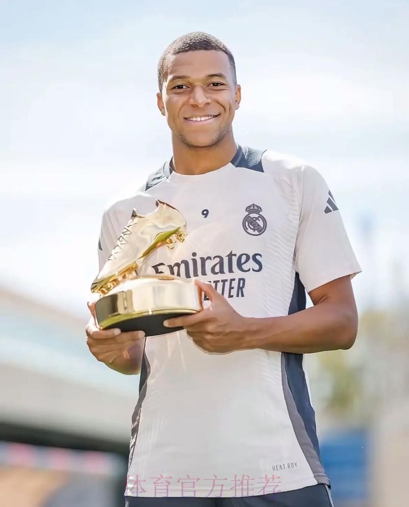 西媒:皇马愿给姆巴佩3500万年薪 现顶薪2438万欧 西媒:皇马愿给姆巴佩3500万年薪 现顶薪2438万欧